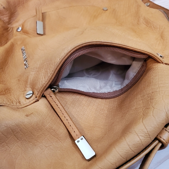 Michael Kors Crocodile Pattern Leather Stachel - Picture 6 of 8